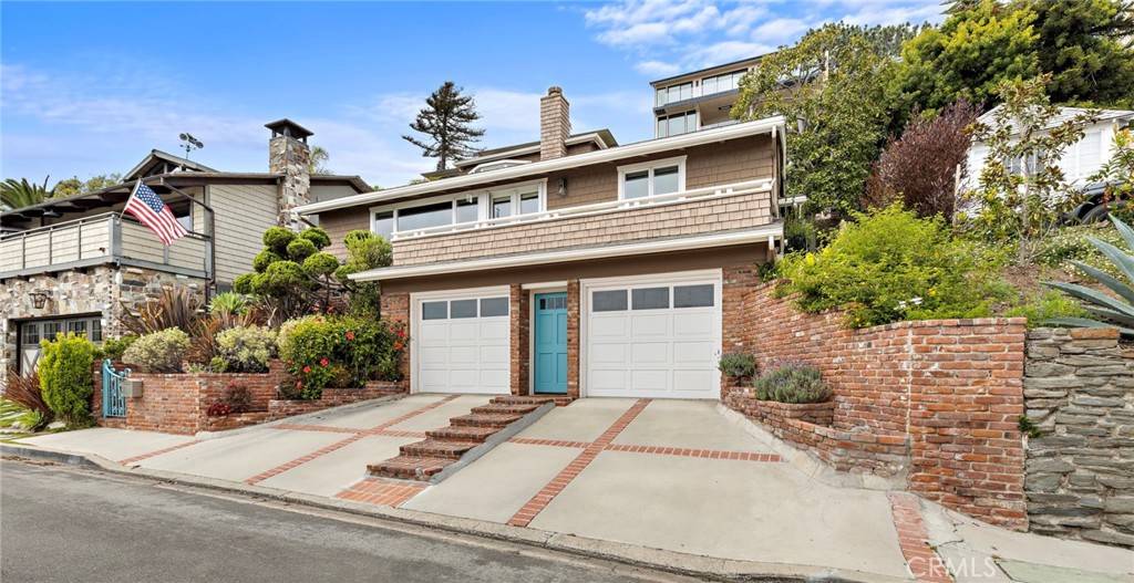 Laguna Beach, CA 92651,522 High DR