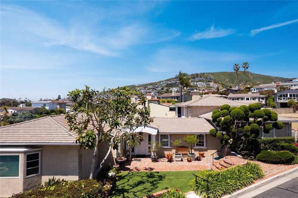 Laguna Beach, CA 92651,209 Emerald Bay