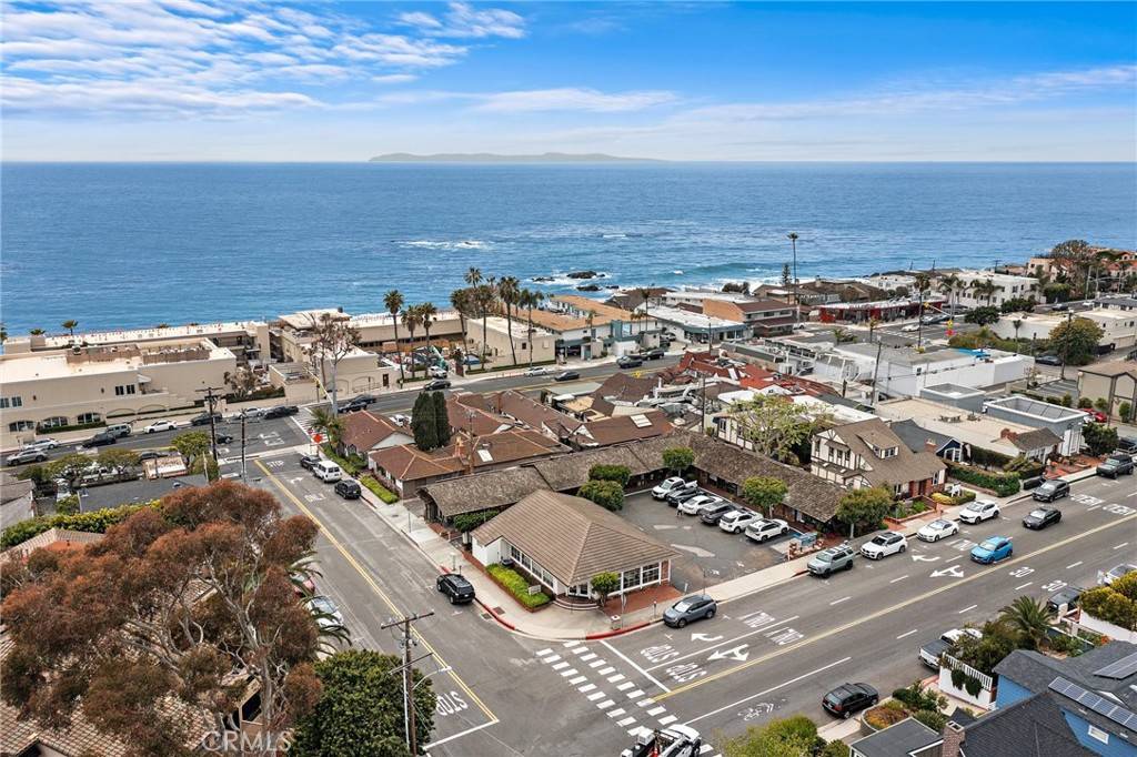Laguna Beach, CA 92651,1495 Glenneyre ST