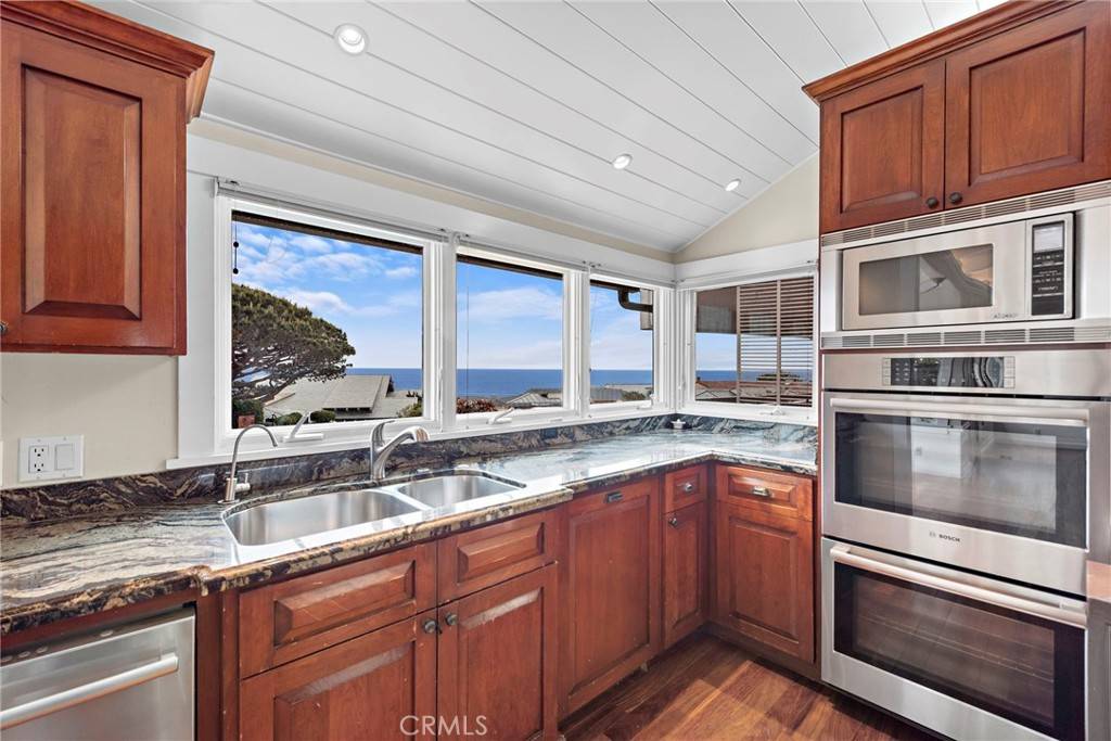 Laguna Beach, CA 92651,5 S La Senda DR