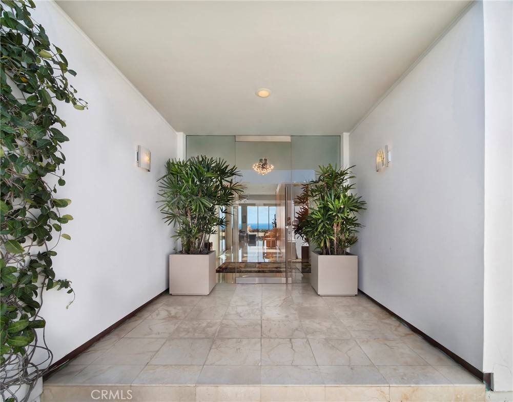 Dana Point, CA 92629,33671 Windlass DR