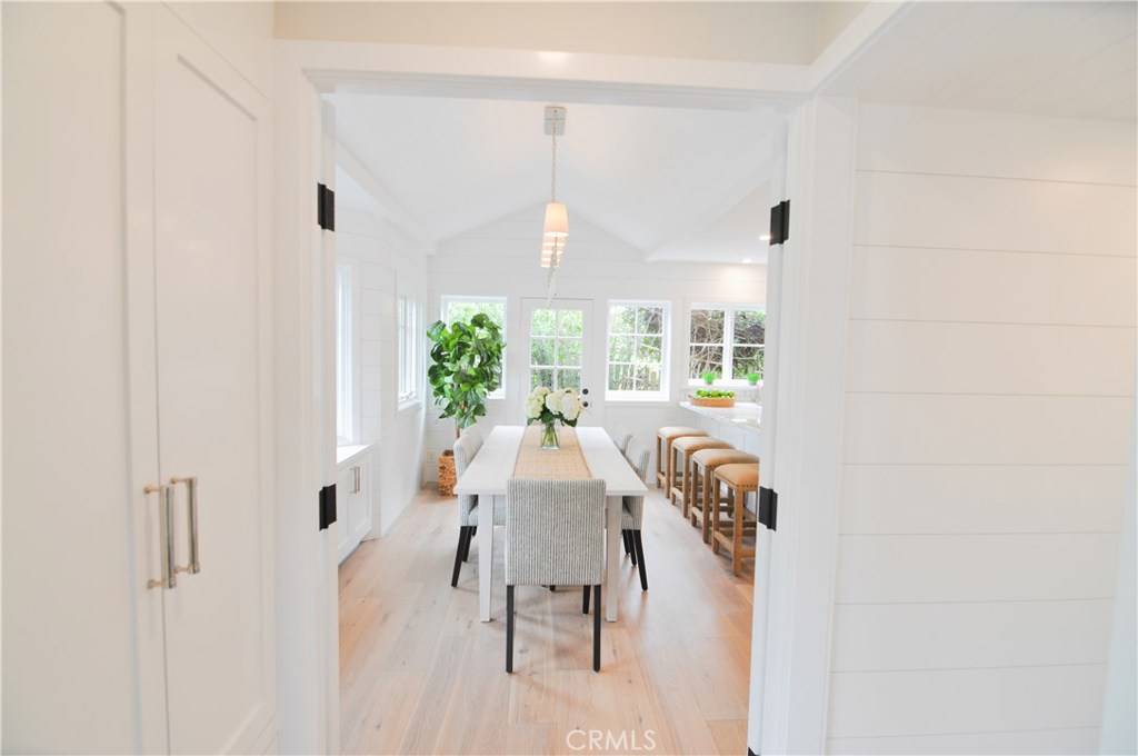 Laguna Beach, CA 92651,567 Flora ST
