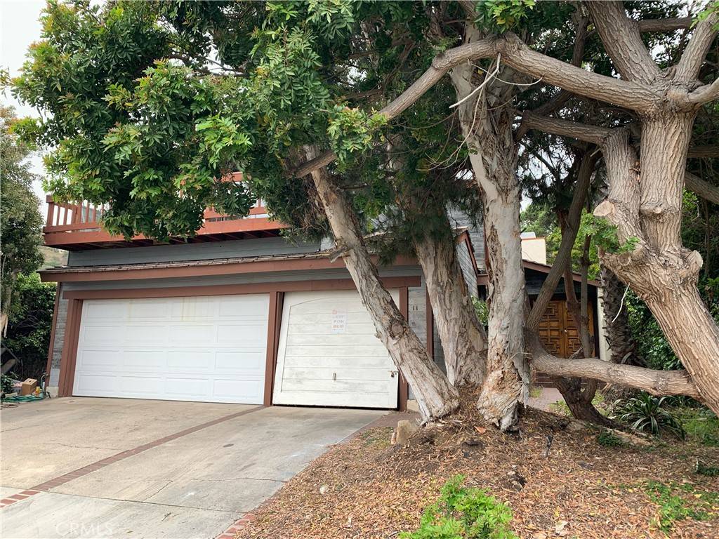 Laguna Beach, CA 92651,11 S Callecita