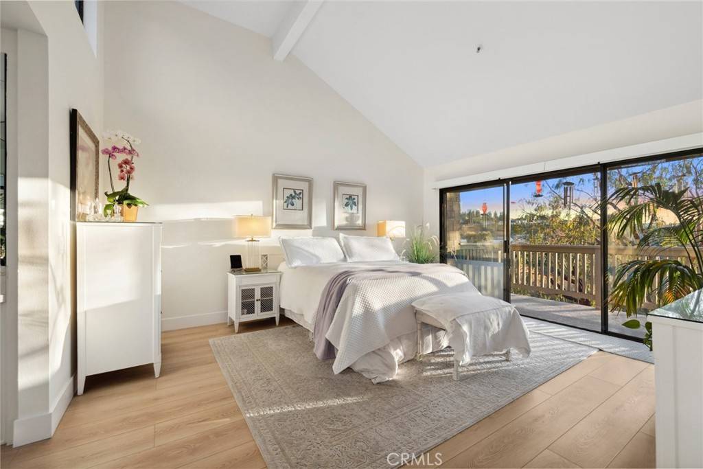 Newport Beach, CA 92660,50 Sea Island DR