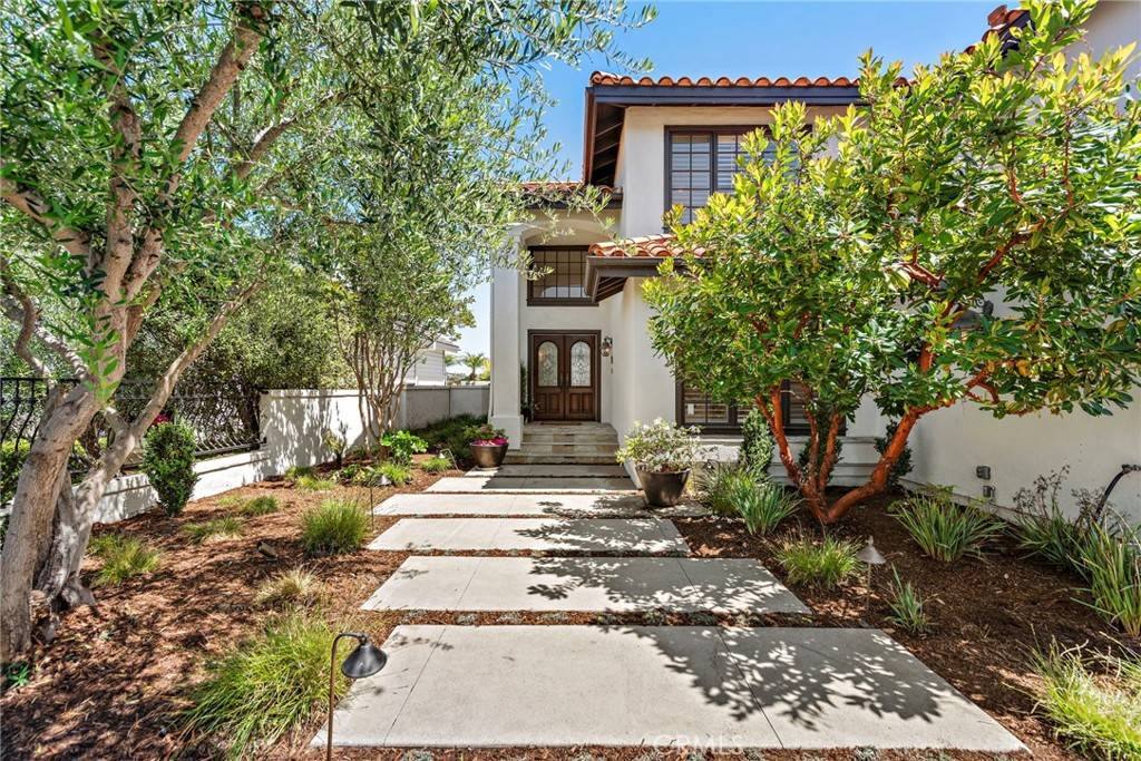 Laguna Niguel, CA 92677,14 BELAIRE