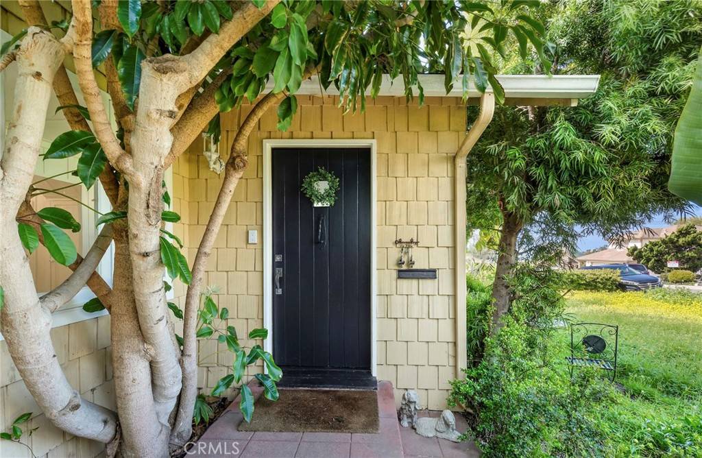 Laguna Beach, CA 92651,337 Hawthorne RD