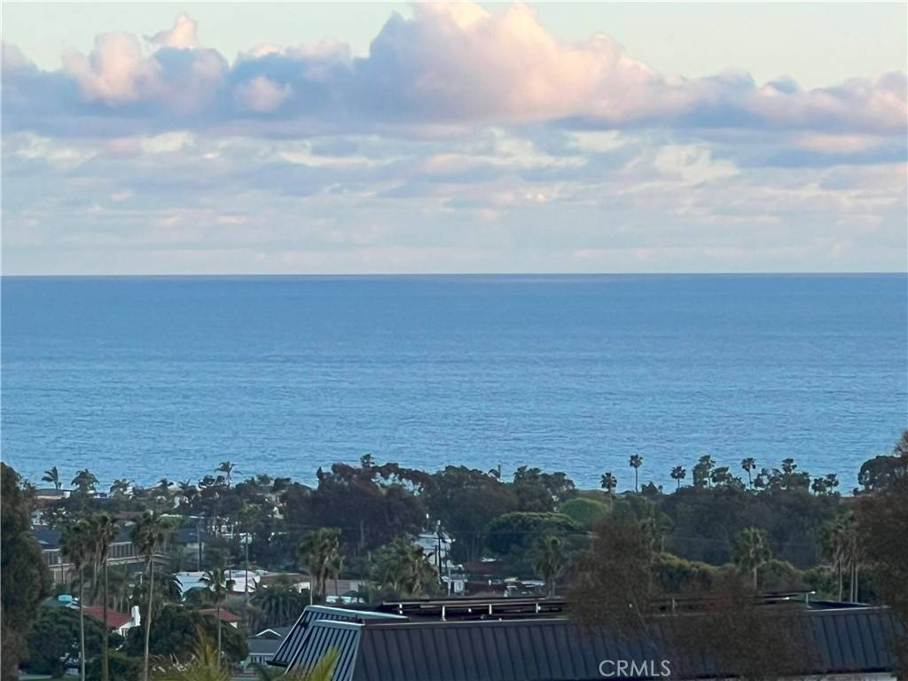San Clemente, CA 92672,737 Calle Bahia