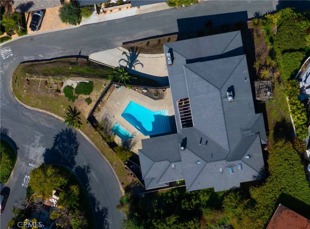 Laguna Beach, CA 92651,622 Mystic WAY