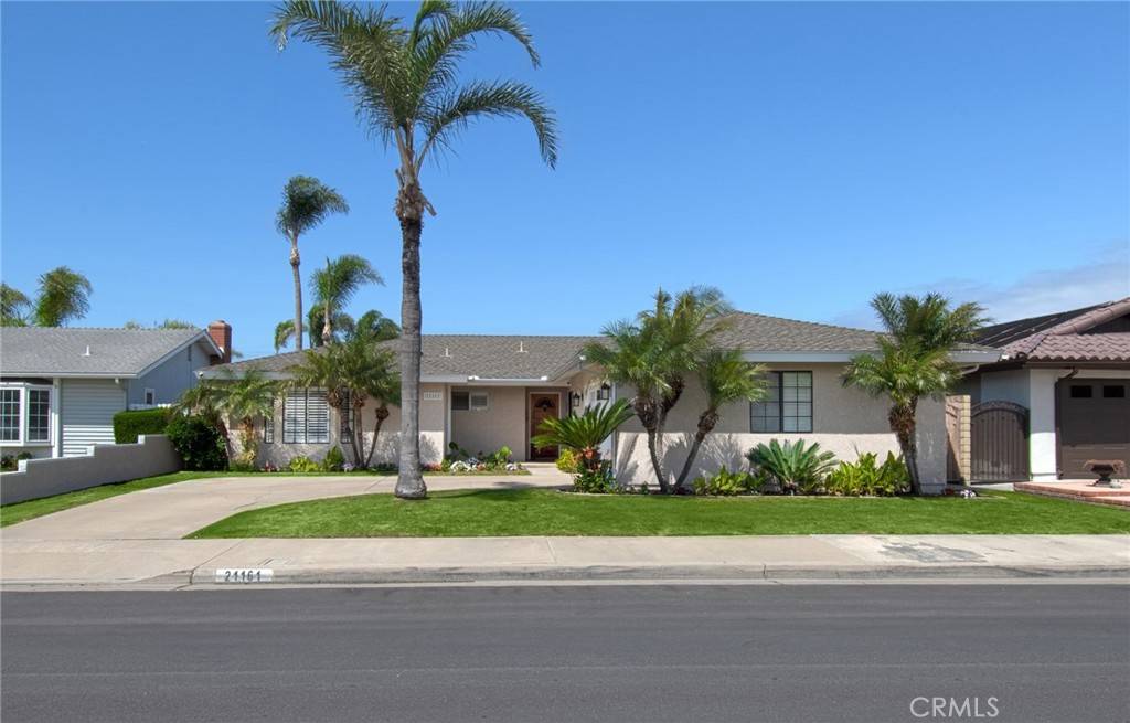 Huntington Beach, CA 92646,21161 Miramar LN