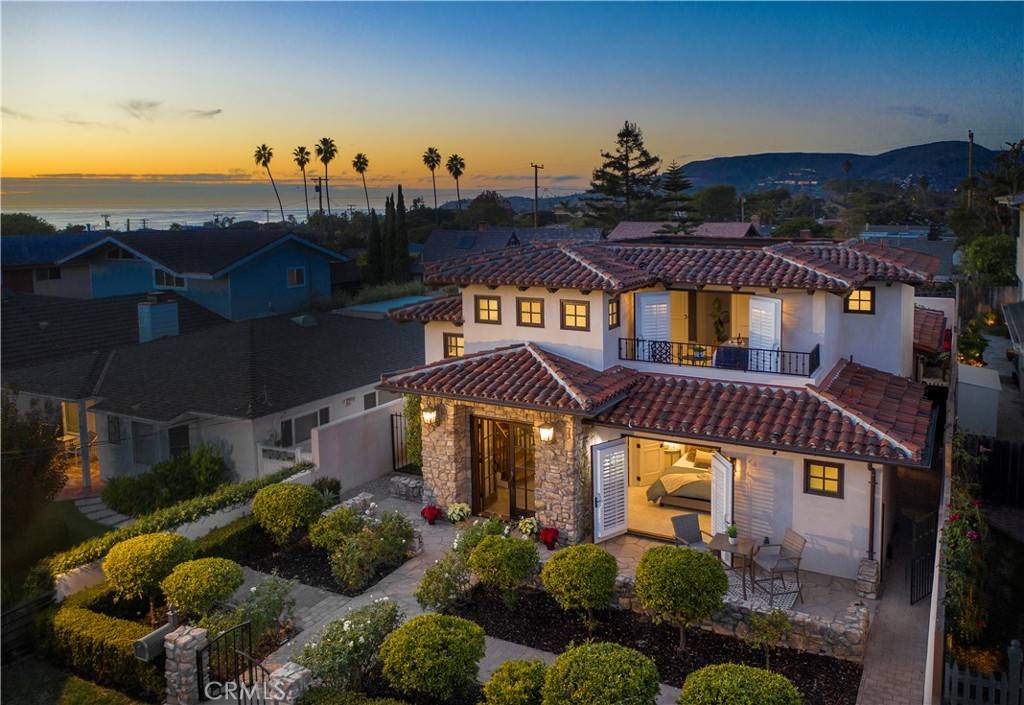 Laguna Beach, CA 92651,480 Cress ST