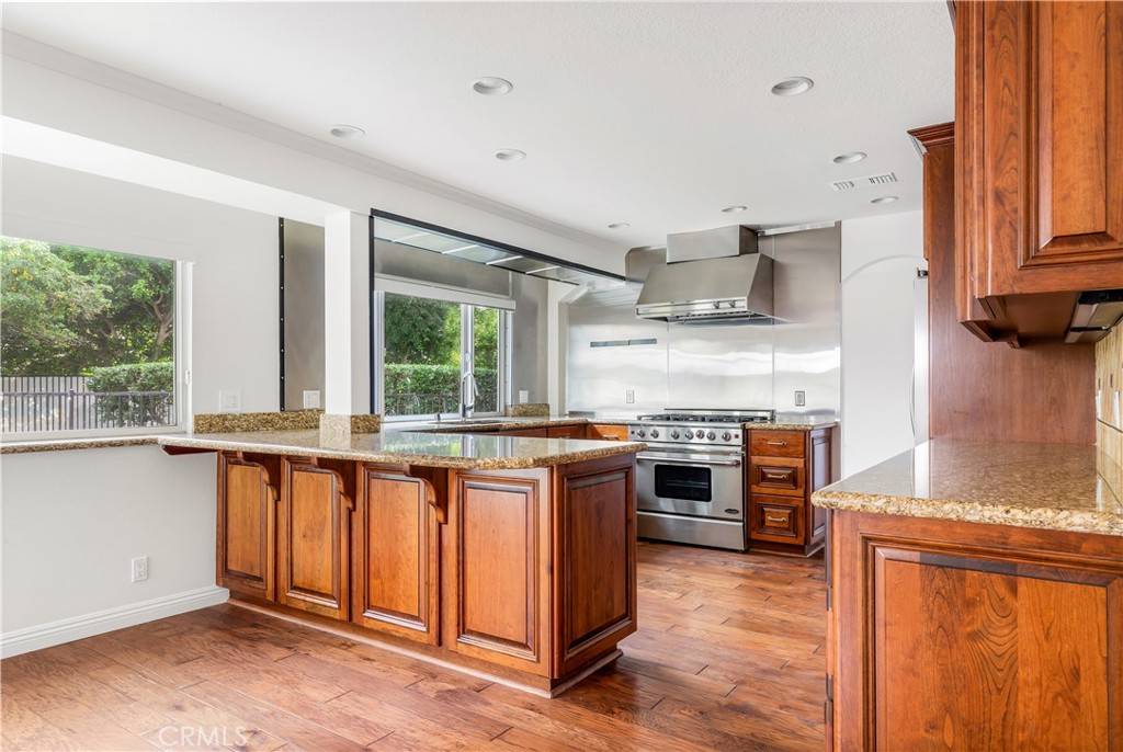 Dana Point, CA 92629,32911 Danaoak