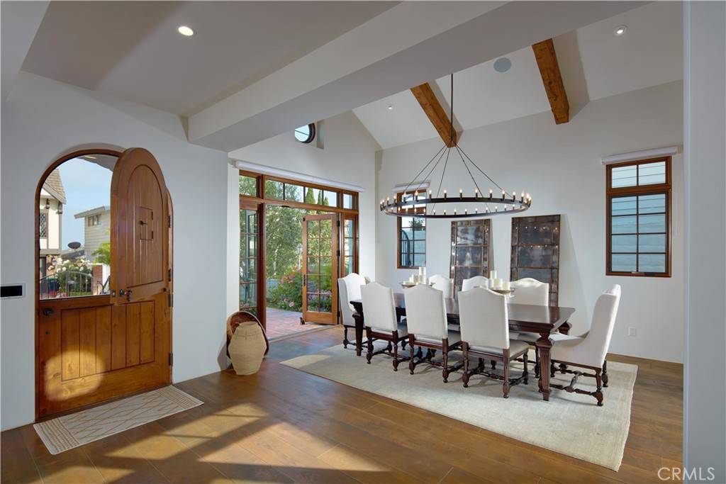 Corona Del Mar, CA 92625,235 Poppy AVE
