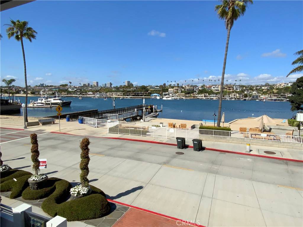 Newport Beach, CA 92661,2137 Channel RD