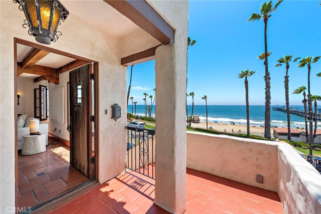 San Clemente, CA 92672,606 Avenida Victoria