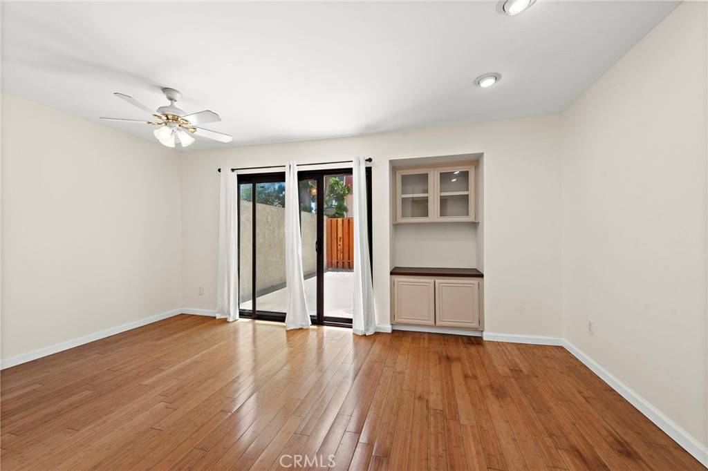 El Segundo, CA 90245,310 W Imperial AVE #6