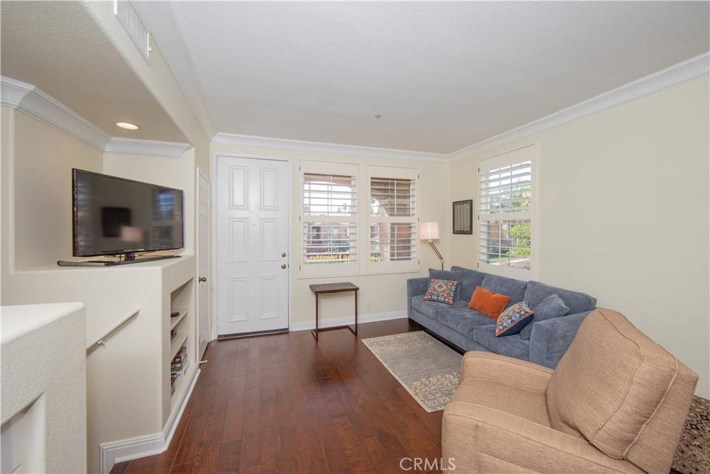 Rancho Santa Margarita, CA 92688,64 Via Pamplona