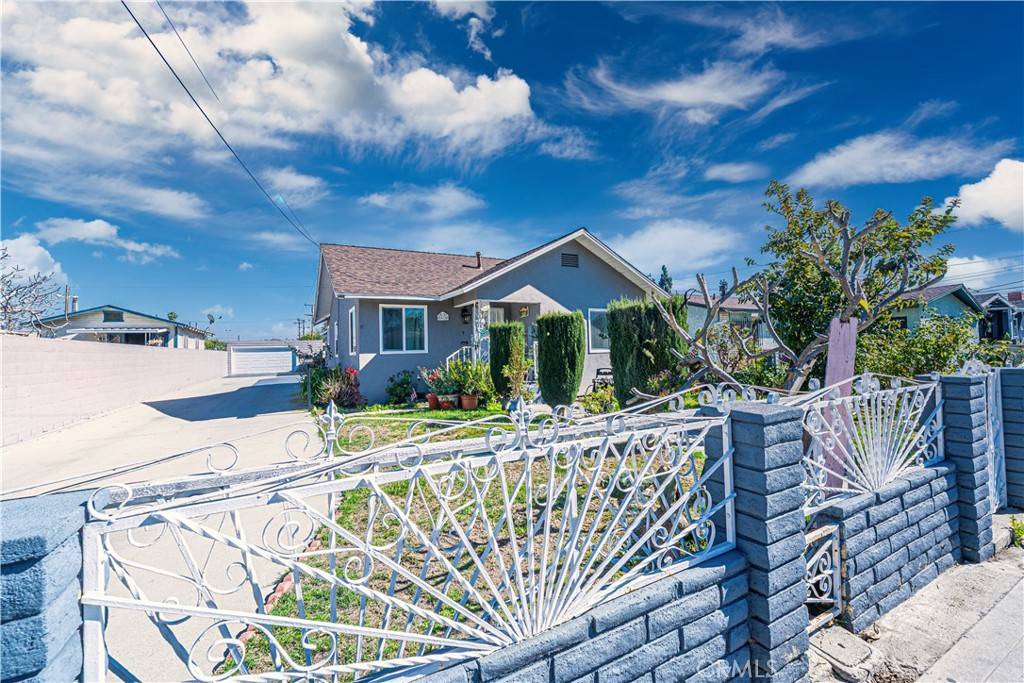 Bell, CA 90201,6614 Orchard AVE