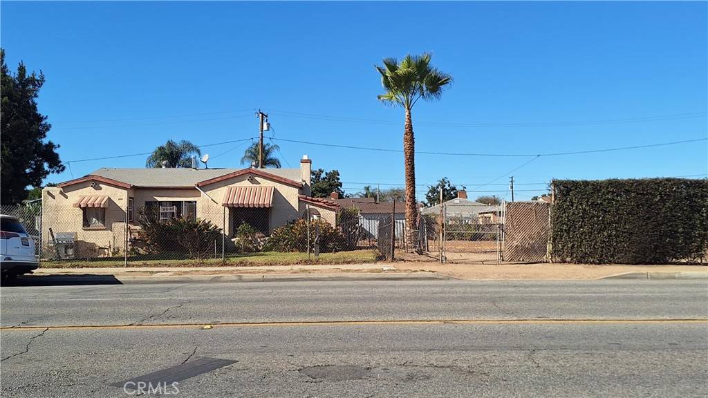 Montebello, CA 90640,717 S Greenwood AVE