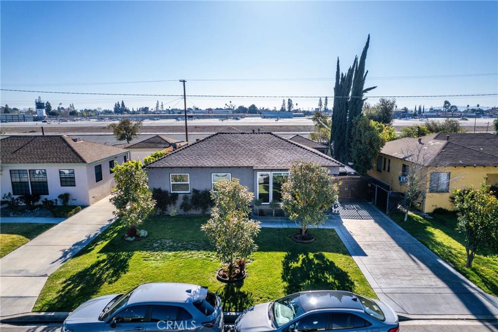El Monte, CA 91731,4574 Whitney DR