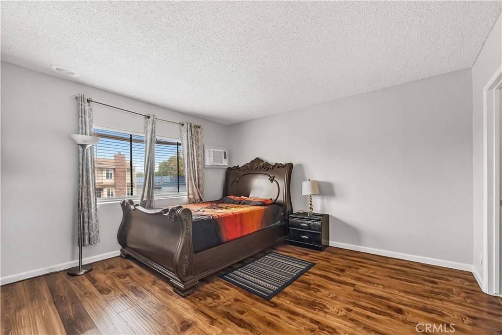 9054 Willis AVE #21 Panorama City, CA 91402