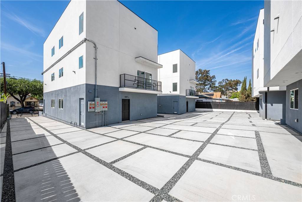 Los Angeles, CA 90033,642 N Boyle AVE
