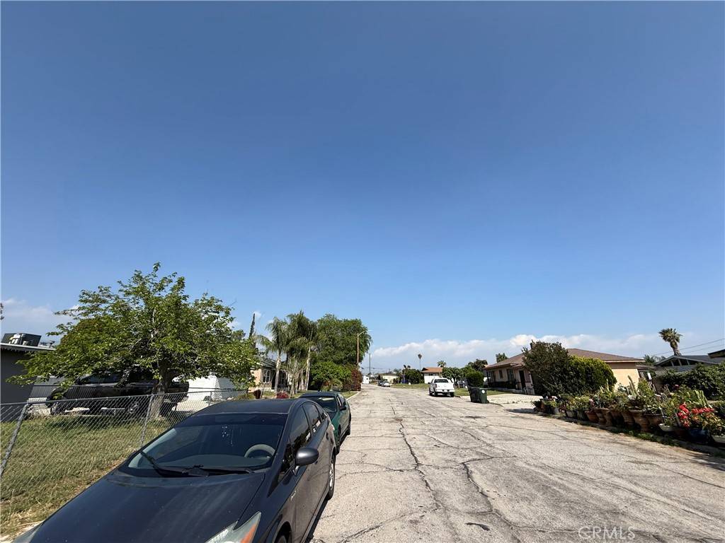 San Bernardino, CA 92404,25170 19th ST