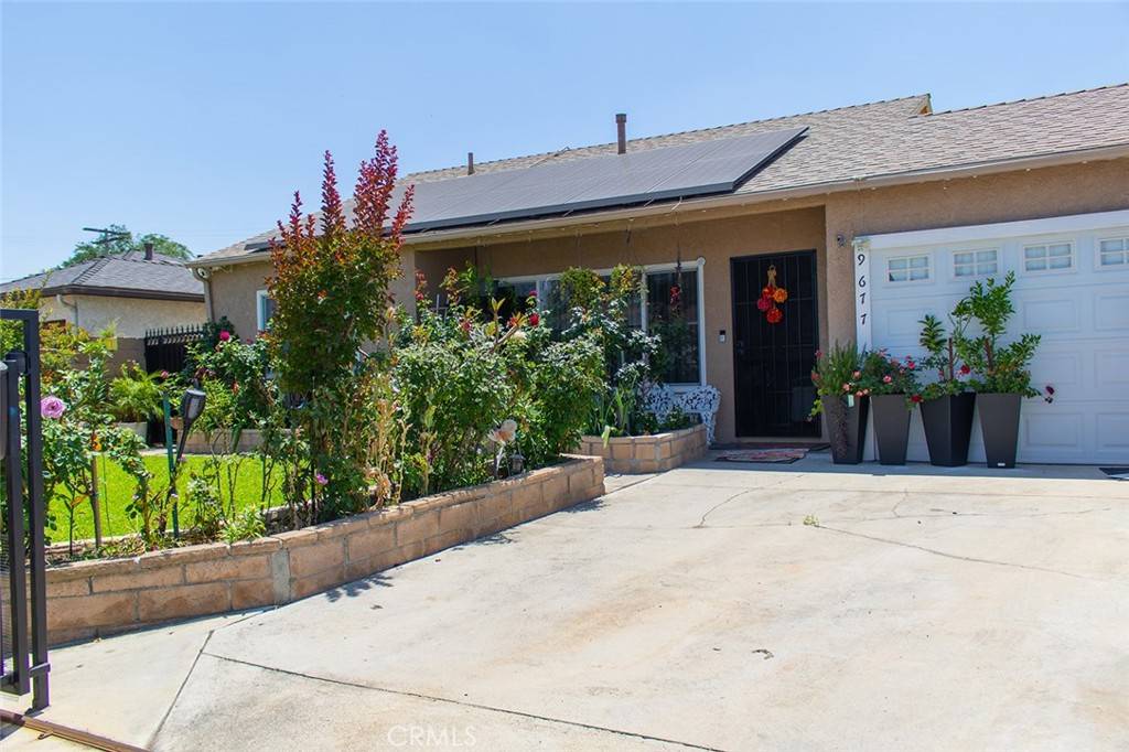 Pacoima, CA 91331,9677 Amboy AVE
