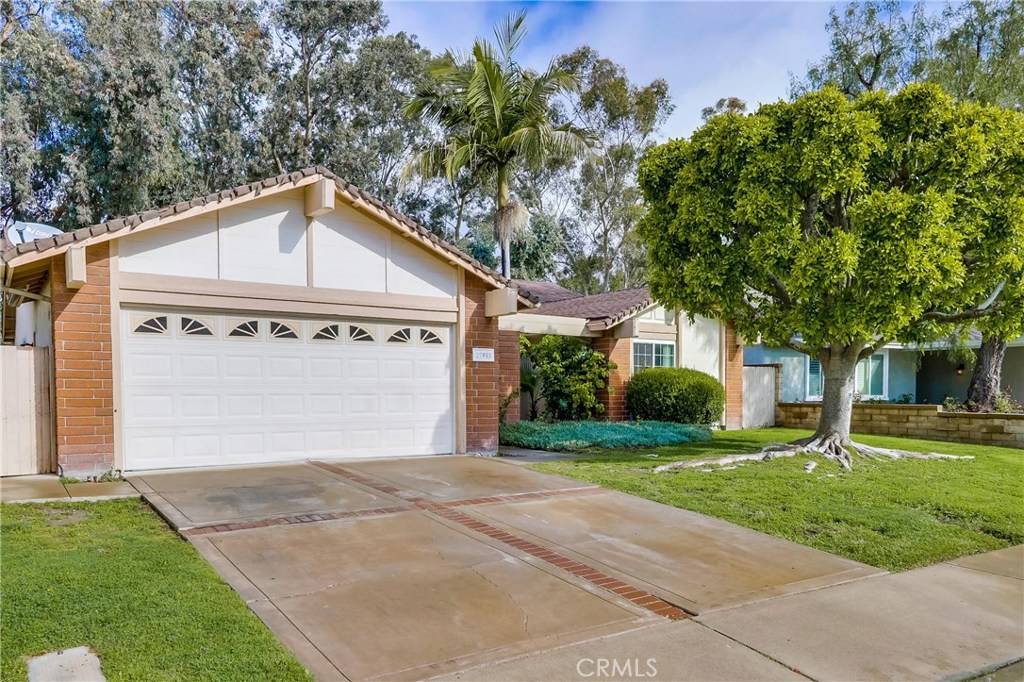 Mission Viejo, CA 92692,27811 Abadejo