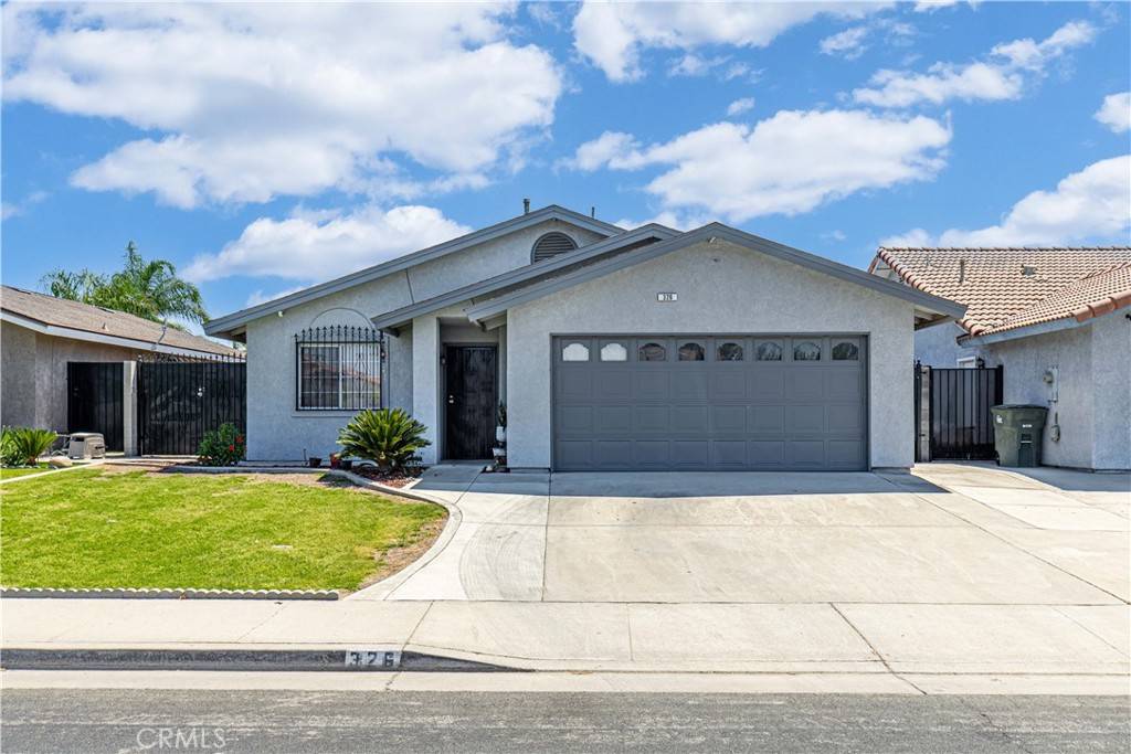 Delano, CA 93215,326 22nd AVE