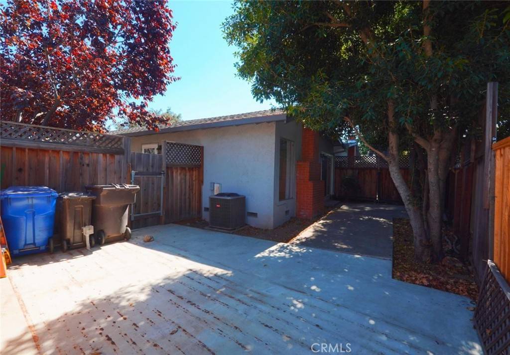 Los Gatos, CA 95032,651 Vasona CT