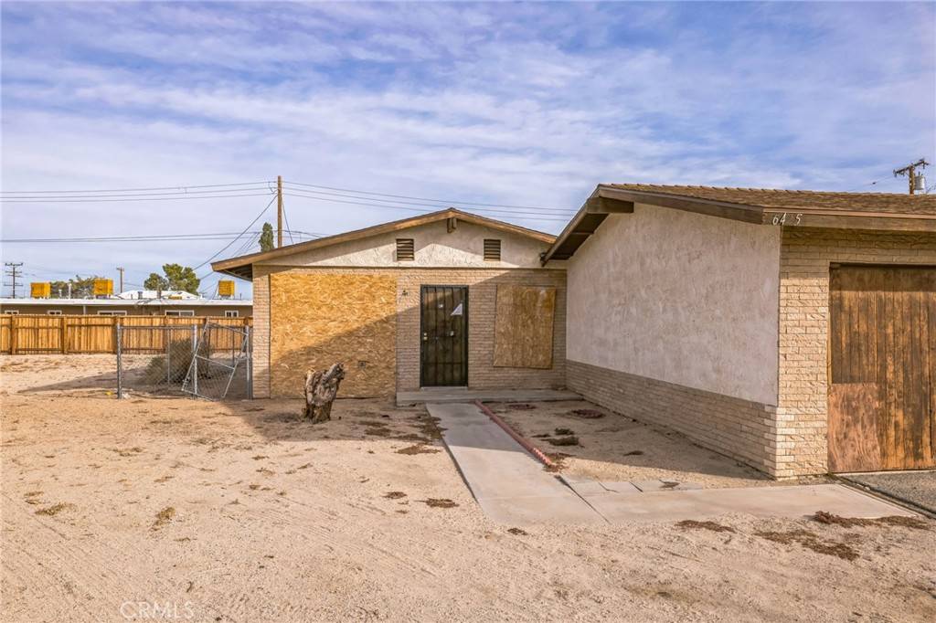 29 Palms, CA 92277,6425 Ocotillo AVE