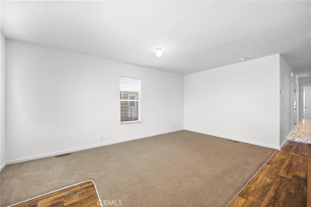 2240 Golden Oak LN #104 Merced, CA 95341
