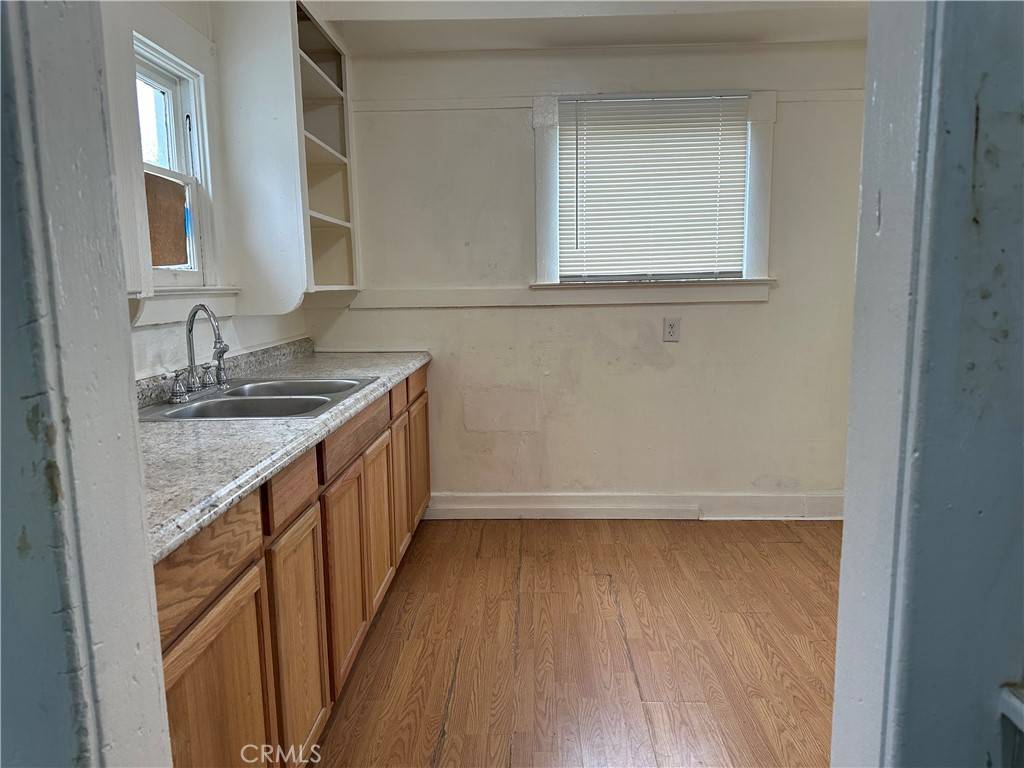 Fresno, CA 93704,302 E Garland AVE