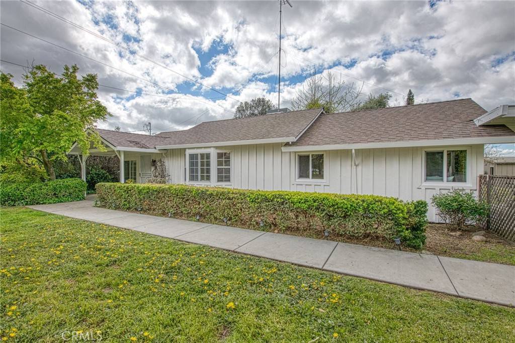 Winton, CA 95388,8029 Fruitland AVE