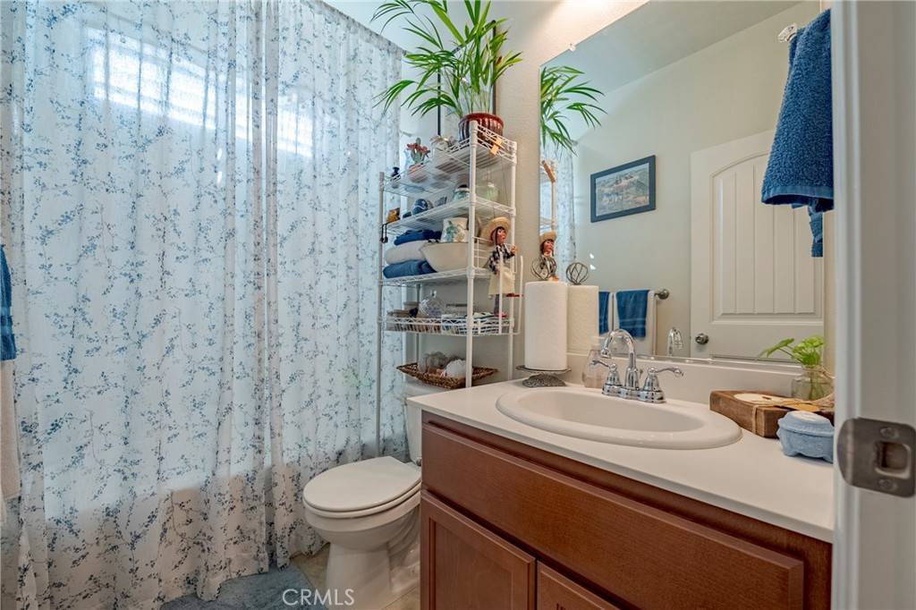 718 Marybelle DR Merced, CA 95348