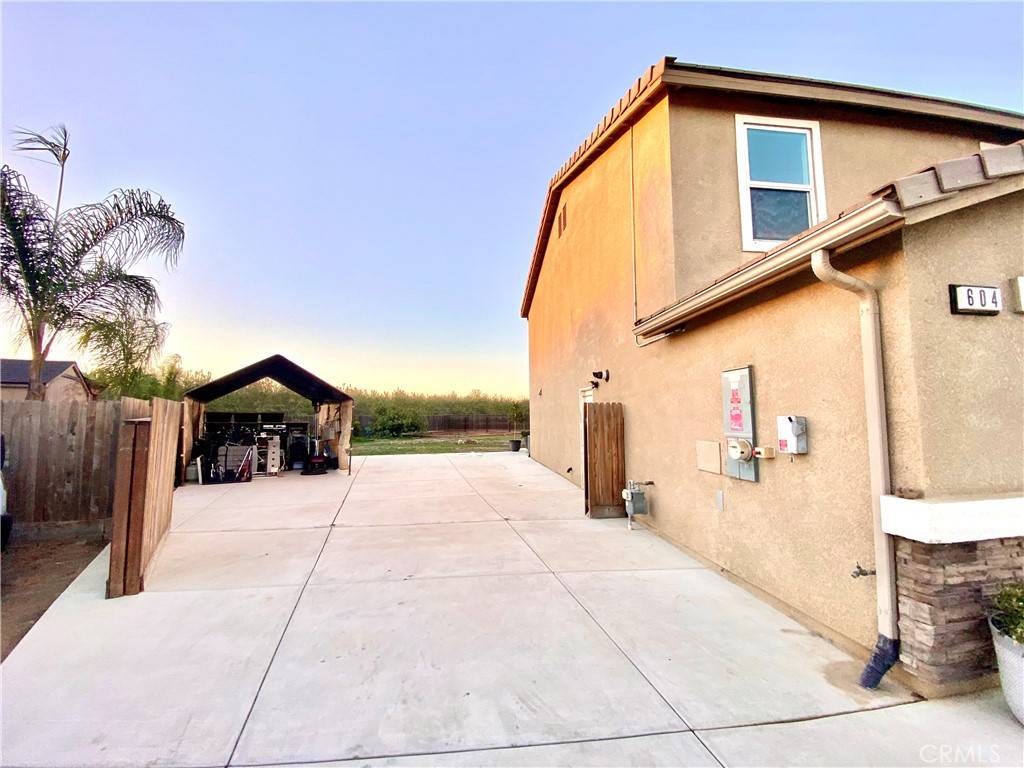 Chowchilla, CA 93610,604 Willow CT