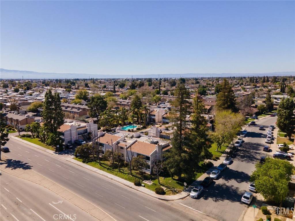 Bakersfield, CA 93309,5001 Appleblossom DR #A