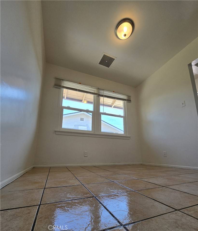 Fresno, CA 93705,1206 Normal