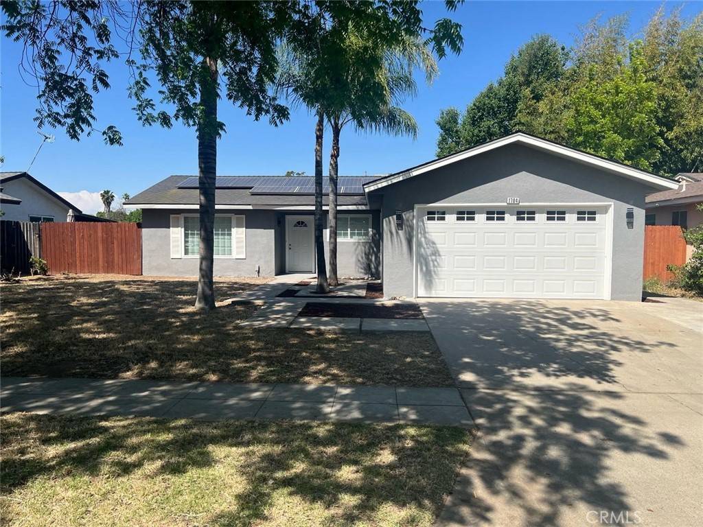 Fresno, CA 93710,1704 E Los Altos AVE