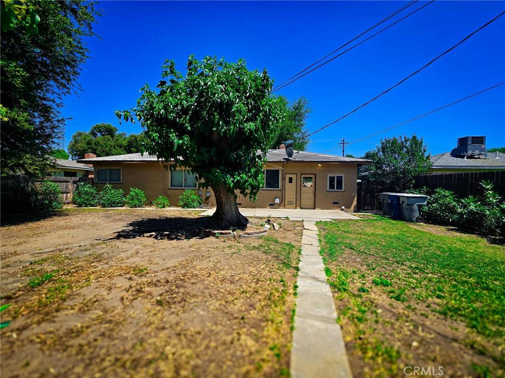 Fresno, CA 93726,3733 N Fresno ST