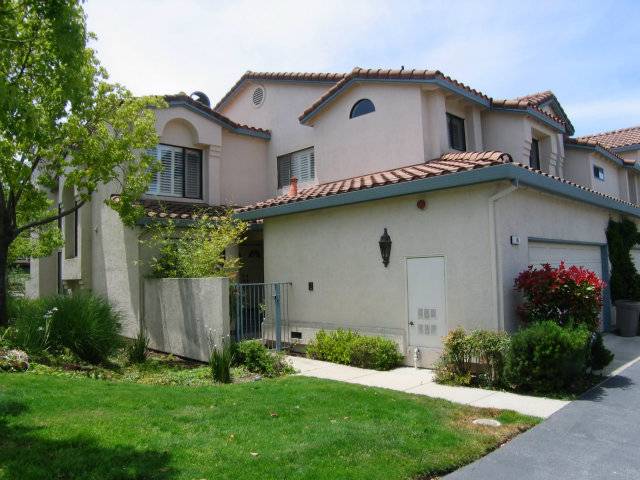 San Carlos, CA 94070,8 MARIGOLD LN