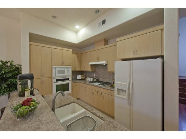 Palo Alto, CA 94306,4228 RICKEYS WAY #C