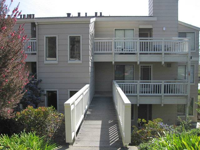 Daly City, CA 94014,712 RED LEAF CT