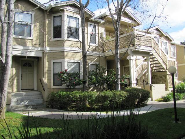 Sunnyvale, CA 94086,951 LA MESA TER #D