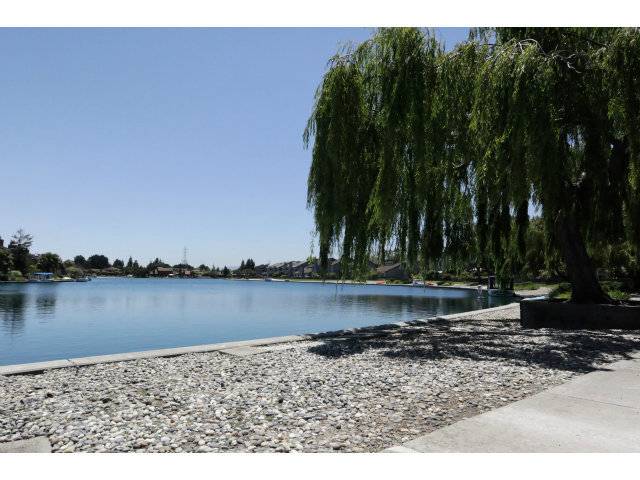 Foster City, CA 94404,1118 LORD NELSON LN