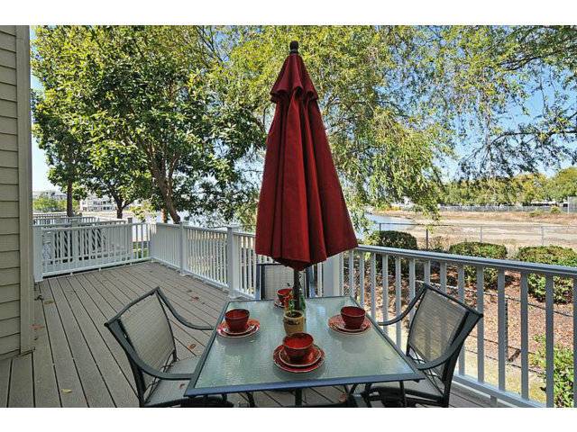 Redwood City, CA 94065,811 INTREPID LN