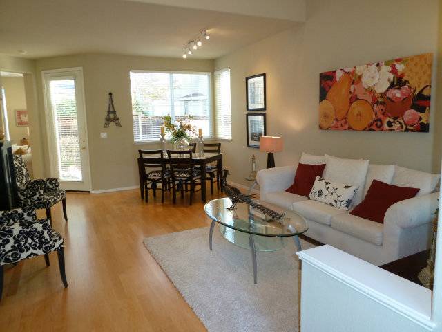 Redwood City, CA 94065,317 TREEDUST ST