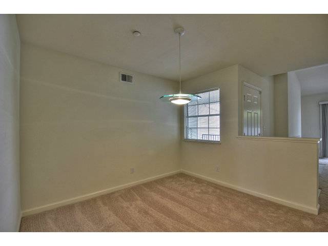 Sunnyvale, CA 94085,617 ARCADIA TER #305