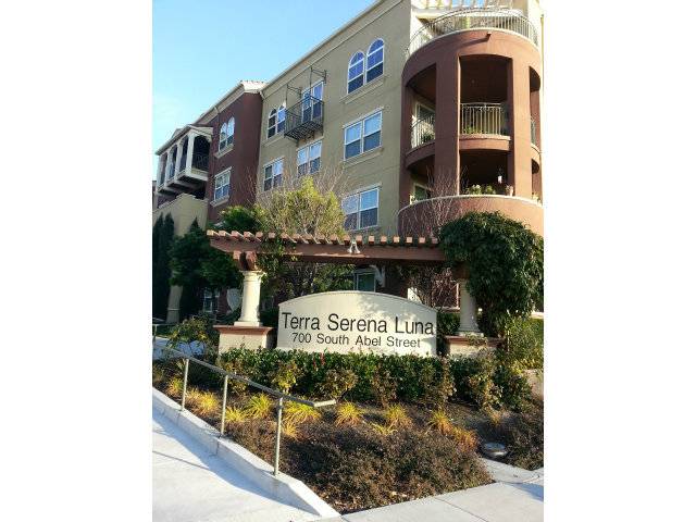 Milpitas, CA 95035,700 S Abel #304