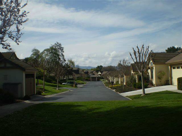 San Jose, CA 95135,7566 HELMSDALE CT